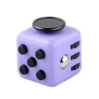 Cube anti-stress violet magnétique avec multiboutons