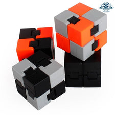Cube infinity