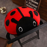 Peluche coccinelle kawaii géante